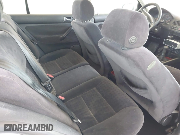 2000 Volkswagen Jetta GLS z VIN 3VWSA29M4YM195775, wystawiony jako IAAI lot #42131518 z przebiegiem 314 472 mil mil oraz . Historia ofert i sprzedaży dostępna na DreamBid. Obrazek 8.