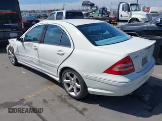 2007 Mercedes-Benz C 230 Sport with VIN WDBRF52H67A929926, listed as a IAAI auction lot 42008501 with 188,076 mi miles and . Bid and sale history available at DreamBid. Image 3.