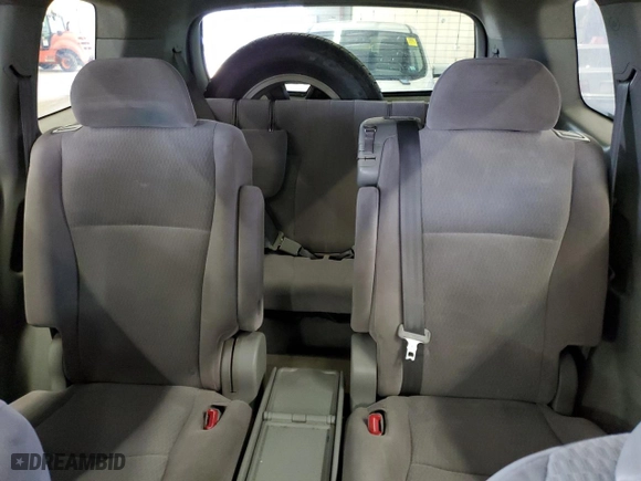 2008 Toyota Highlander with VIN JTEES41A382069355, listed as a Copart auction lot 51207835 with 218,019 mi miles and Clean Title. Bid and sale history available at carsss.com. Image 10.