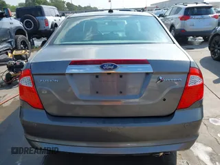 2010 Ford Fusion Hybrid with VIN 3FADP0L32AR342981, listed as a IAAI auction lot 42062235 with 287,126 mi miles. Bid and sale history available at carsss.com. Image 21.