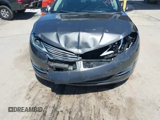 2016 Lincoln MKZ with VIN 3LN6L2J98GR611569, listed as a IAAI auction lot 42151123 with 84,184 mi miles and . Bid and sale history available at DreamBid. Image 6.