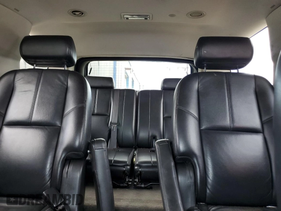 2007 GMC Yukon SLE with VIN 1GKFC13J27J103392, listed as a Copart auction lot 68691214 with 146,420 mi miles and Salvage Title. Bid and sale history available at carsss.com. Image 10.