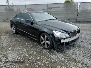 2010 Mercedes-Benz E-Class E 550 with VIN WDDKJ7CB2AF051788, listed as a Copart auction lot 46903835 with 198,342 mi miles and Salvage Title. Bid and sale history available at carsss.com. Image 10.
