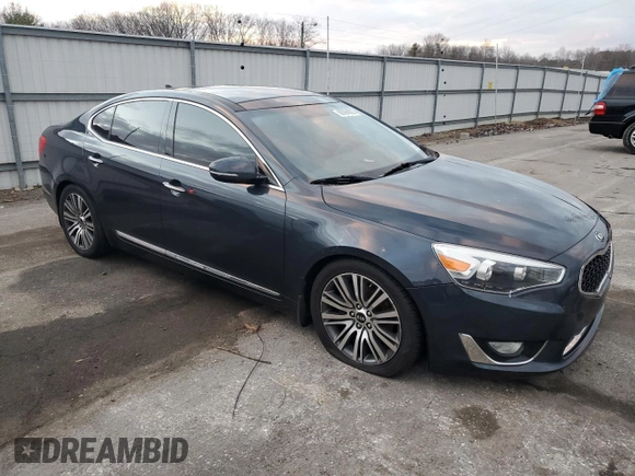 2014 Kia Cadenza Premium with VIN KNALN4D71E5152910, listed as a Copart auction lot 88694025 with 174,702 mi miles and Clean Title. Bid and sale history available at carsss.com. Image 4.