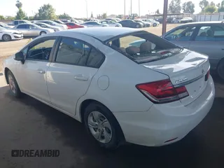 2013 Honda Civic LX z VIN 19XFB2F54DE295250, wystawiony jako IAAI lot #42334848 z przebiegiem 98 062 mil mil oraz . Historia ofert i sprzedaży dostępna na DreamBid. Obrazek 3.