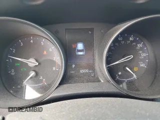 2019 Toyota C-HR XLE with VIN NMTKHMBX9KR095787, listed as a Copart auction lot 47006195 with 65,070 mi miles and Salvage Title. Bid and sale history available at carsss.com. Image 9.