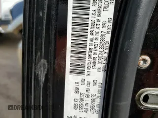 2011 Ram 2500 Laramie Longhorn z VIN 3D7UT2HL3BG580917, wystawiony jako Copart lot #50717625 z przebiegiem 141 494 mil mil oraz Szkoda całkowita • Salvage title. Historia ofert i sprzedaży dostępna na DreamBid. Obrazek 12.