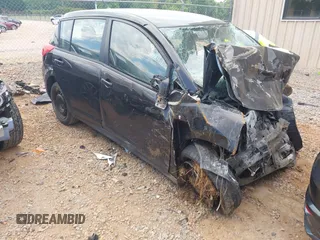 2012 Nissan Versa S z VIN 3N1BC1CP6CK210472, wystawiony jako IAAI lot #42224850 z przebiegiem Nie podano mil oraz . Historia ofert i sprzedaży dostępna na DreamBid. Obrazek 1.
