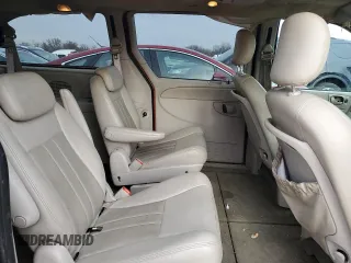 2005 Dodge Caravan SXT with VIN 2D4GP44L25R456250, listed as a Copart auction lot 83081644 with 277,196 mi miles and Salvage Title. Bid and sale history available at DreamBid. Image 11.