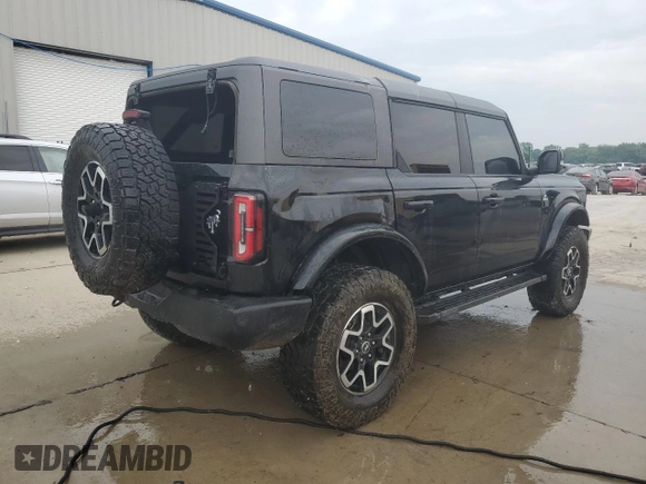 2023 Ford Bronco z VIN 1FMEE5DP3PLB59482, wystawiony jako Copart lot #59725815 z przebiegiem 54 741 mil mil oraz Szkoda całkowita • Salvage title. Historia ofert i sprzedaży dostępna na DreamBid. Obrazek 3.