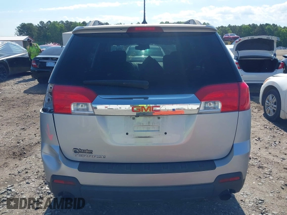 2014 GMC Terrain SLE z VIN 2GKFLRE37E6326485, wystawiony jako IAAI lot #42193314 z przebiegiem 167 209 mil mil oraz . Historia ofert i sprzedaży dostępna na DreamBid. Obrazek 17.