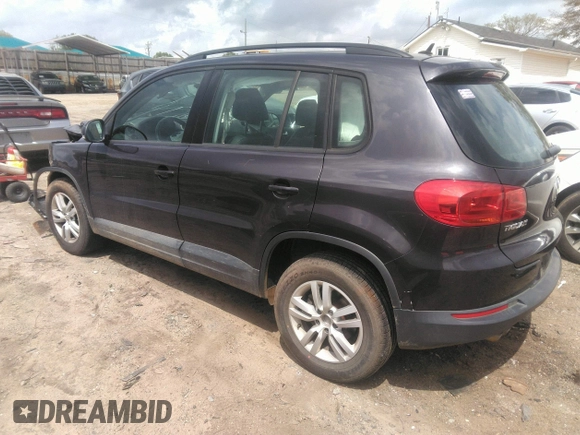 2016 Volkswagen Tiguan SEL with VIN WVGAV7AX0GW552305, listed as a IAAI auction lot 41954037 with 180,780 mi miles and . Bid and sale history available at DreamBid. Image 3.