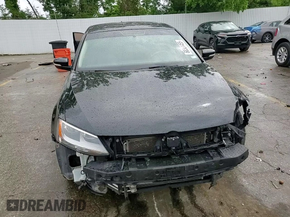 2015 Volkswagen Jetta SE z VIN 3VWD17AJ0FM356093, wystawiony jako Copart lot #60301455 z przebiegiem 106 253 mil mil oraz Szkoda całkowita • Salvage title. Historia ofert i sprzedaży dostępna na DreamBid. Obrazek 13.
