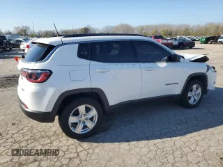 2022 Jeep Compass Latitude with VIN 3C4NJDBB8NT155351, listed as a Copart auction lot 80294454 with Not Provided miles and Salvage Title. Bid and sale history available at DreamBid. Image 3.