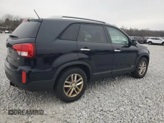 2014 Kia Sorento LX with VIN 5XYKTDA76EG544247, listed as a Copart auction lot 83496334 with 141,206 mi miles and Clean Title. Bid and sale history available at carsss.com. Image 3.