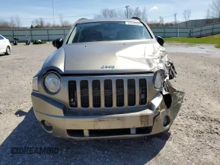 2007 Jeep Compass Sport with VIN 1J8FF47W07D211978, listed as a Copart auction lot 54233665 with 102,397 mi miles and Salvage Title. Bid and sale history available at carsss.com. Image 5.