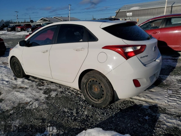 2013 Hyundai Elantra GT with VIN KMHD35LE4DU100416, listed as a Copart auction lot 42639174 with 212,182 mi miles and Salvage Title. Bid and sale history available at carsss.com. Image 2.