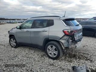 2022 Jeep Compass Altitude with VIN 3C4NJDBB5NT231527, listed as a Copart auction lot 80026874 with 15,664 mi miles and Non Repairable. Bid and sale history available at carsss.com. Image 2.
