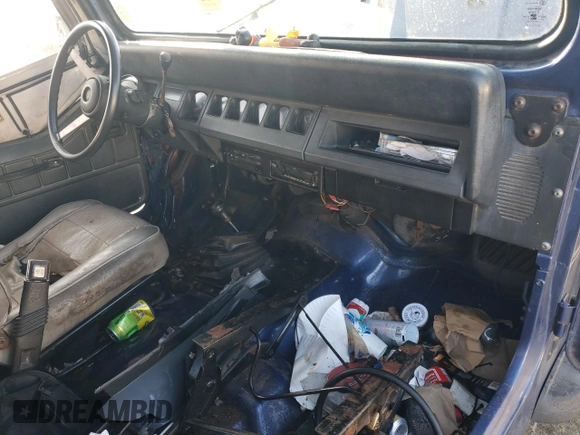 1994 Jeep Wrangler S with VIN 1J4FY19PXRP404320, listed as a Copart auction lot 85633464 with 130,824 mi miles and Salvage Title. Bid and sale history available at carsss.com. Image 8.