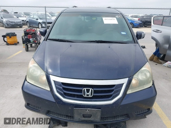 2008 Honda Odyssey EX with VIN 5FNRL384X8B027565, listed as a IAAI auction lot 41529839 with 224,332 mi miles and . Bid and sale history available at DreamBid. Image 6.