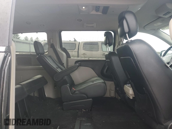 2016 Chrysler Town & Country Touring with VIN 2C4RC1BG9GR261058, listed as a Copart auction lot 52761265 with 70,288 mi miles and Salvage Title. Bid and sale history available at DreamBid. Image 11.