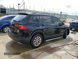 2018 Volkswagen Tiguan S с VIN 3VV0B7AX2JM105105, выставлен на аукционе Copart как лот 55282085 с пробегом 153 133 миль миль и На запчасти • Non repairable. История ставок и продаж доступна на DreamBid. Изображение 3.