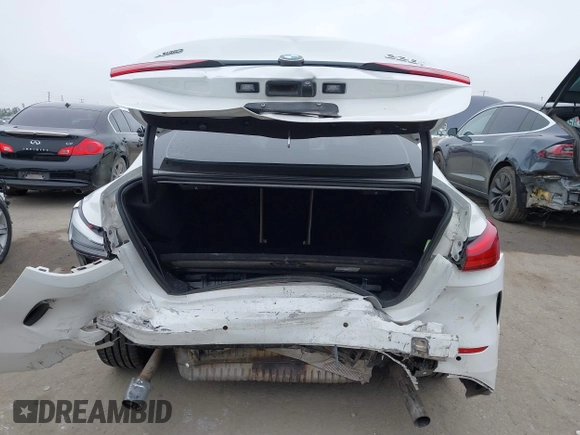 2021 BMW 2 Series 228i xDrive z VIN WBA73AK09M7H59090, wystawiony jako IAAI lot #42160400 z przebiegiem 78 782 mil mil oraz . Historia ofert i sprzedaży dostępna na DreamBid. Obrazek 17.