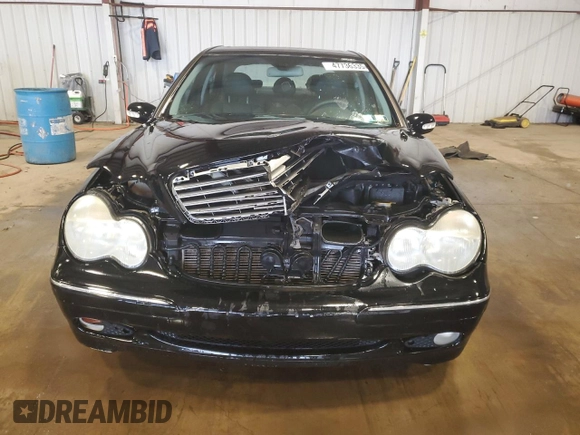 2004 Mercedes-Benz C 240 с VIN WDBRF61J94A603690, выставлен на аукционе Copart как лот 47736335 с пробегом 177 050 миль миль и Списание • Salvage title. История ставок и продаж доступна на DreamBid. Изображение 5.