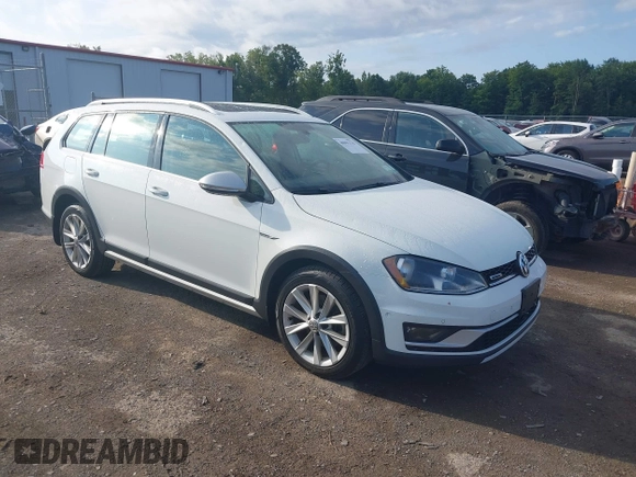 2017 Volkswagen Golf S с VIN 3VWH17AU9HM533688, выставлен на аукционе IAAI как лот 40091125 с пробегом 82 578 миль миль и . История ставок и продаж доступна на DreamBid. Изображение 1.