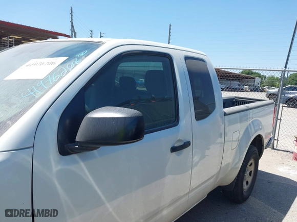 2016 Nissan Frontier S with VIN 1N6BD0CT6GN763783, listed as a IAAI auction lot 41976206 with 104,447 mi miles. Bid and sale history available at carsss.com. Image 14.