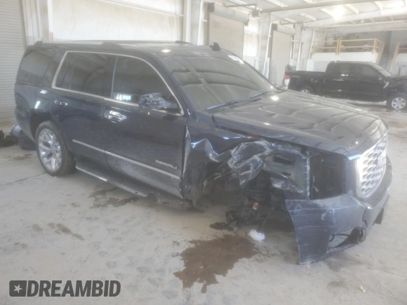 2018 GMC Yukon Denali with VIN 1GKS2CKJ7JR190813, listed as a Copart auction lot 45789095 with 133,208 mi miles and Salvage Title. Bid and sale history available at carsss.com. Image 4.