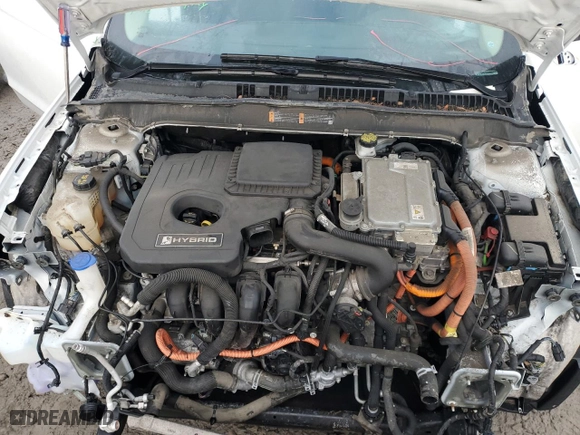 2018 Ford Fusion Hybrid SE with VIN 3FA6P0LU8JR128059, listed as a Copart auction lot 51339765 with 101,048 mi miles and Salvage Title. Bid and sale history available at carsss.com. Image 11.