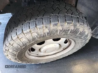 2013 Ford F-150 XL с VIN 1FTEX1EM1DFB38801, выставлен на аукционе IAAI как лот 42802202 с пробегом 196 915 миль миль и . История ставок и продаж доступна на DreamBid. Изображение 22.