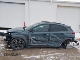 2022 Hyundai Kona Limited with VIN KM8K5CA3XNU806377, listed as a IAAI auction lot 41403043 with 12,618 mi miles. Bid and sale history available at carsss.com. Image 14.