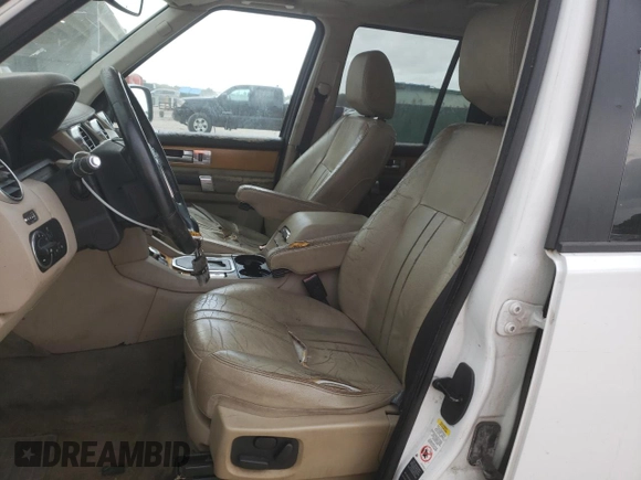 2012 Land Rover LR4 HSE z VIN SALAG2D44CA637666, wystawiony jako Copart lot #64628805 z przebiegiem 155 108 mil mil oraz Szkoda całkowita • Salvage title. Historia ofert i sprzedaży dostępna na DreamBid. Obrazek 7.