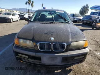 1999 BMW 3 Series 323i with VIN WBAAM3331XKC56081, listed as a Copart auction lot 82767554 with 92,916 mi miles and Salvage Title. Bid and sale history available at carsss.com. Image 5.