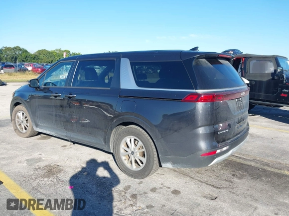 2023 Kia Carnival LX with VIN KNDNB4H3XP6226740, listed as a IAAI auction lot 41425416 with 28,846 mi miles. Bid and sale history available at carsss.com. Image 3.