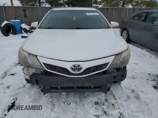 2014 Toyota Camry L with VIN 4T1BF1FK5EU826828, listed as a Copart auction lot 41775615 with 148,949 mi miles and Salvage Title. Bid and sale history available at DreamBid. Image 5.
