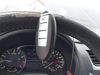 2017 Nissan Altima SR z VIN 1N4AL3AP4HC205670, wystawiony jako IAAI lot #41613157 z przebiegiem 153 600 mil mil oraz . Historia ofert i sprzedaży dostępna na DreamBid. Obrazek 11.