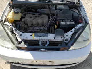 2000 Ford Focus SE with VIN 1FAFP36P0YW247559, listed as a Copart auction lot 60351255 with 107,774 mi miles and Clean title. Bid and sale history available at DreamBid. Image 11.