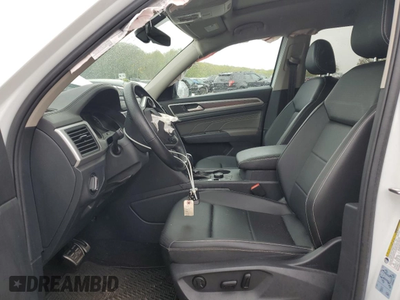 2021 Volkswagen Atlas SE with VIN 1V2RR2CA3MC609521, listed as a Copart auction lot 55945695 with 38,874 mi miles and Salvage title. Bid and sale history available at DreamBid. Image 7.