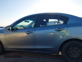 2010 Mazda Mazda3 i Touring with VIN JM1BL1SG5A1164355, listed as a IAAI auction lot 42044865 with 127,809 mi miles. Bid and sale history available at carsss.com. Image 15.
