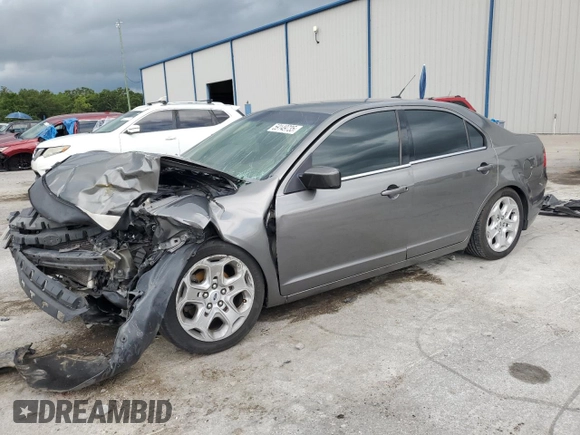 2010 Ford Fusion SE z VIN 3FAHP0HA3AR387128, wystawiony jako Copart lot #59149735 z przebiegiem Nie podano mil oraz Nie do naprawy • Non repairable. Historia ofert i sprzedaży dostępna na DreamBid. Obrazek 1.