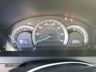 2014 Toyota Camry L with VIN 4T1BF1FK7EU795226, listed as a Copart auction lot 48015775 with 308,852 mi miles and Salvage Title. Bid and sale history available at carsss.com. Image 9.