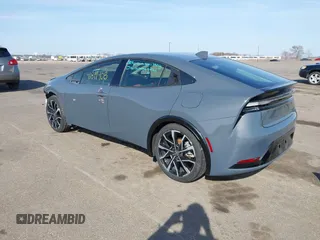 2024 Toyota Prius SE z VIN JTDACACU9R3022803, wystawiony jako IAAI lot #41899408 z przebiegiem 4 374 mil mil oraz . Historia ofert i sprzedaży dostępna na DreamBid. Obrazek 3.