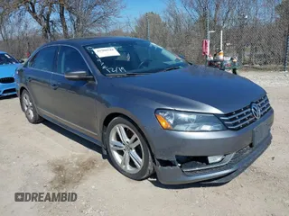 2015 Volkswagen Passat 2.0L TDI SEL Premium with VIN 1VWCV7A35FC041972, listed as a IAAI auction lot 41980544 with 110,797 mi miles. Bid and sale history available at carsss.com. Image 1.