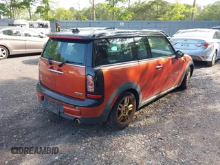 2013 MINI Clubman z VIN WMWZF3C53DT489607, wystawiony jako IAAI lot #42407339 z przebiegiem 169 164 mil mil oraz . Historia ofert i sprzedaży dostępna na DreamBid. Obrazek 4.