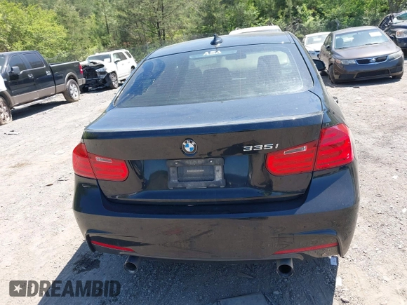 2014 BMW 3 Series 335i z VIN WBA3A9G54ENS64376, wystawiony jako IAAI lot #42027564 z przebiegiem 197 158 mil mil oraz . Historia ofert i sprzedaży dostępna na DreamBid. Obrazek 16.