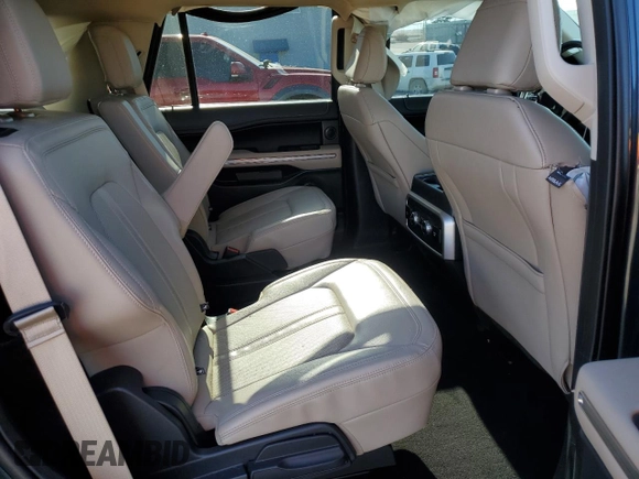 2023 Ford Expedition Limited with VIN 1FMJU2A82PEA31624, listed as a Copart auction lot 53244415 with 33,063 mi miles and Salvage title. Bid and sale history available at DreamBid. Image 11.