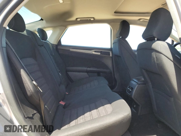 2020 Ford Fusion SE with VIN 3FA6P0HD1LR203485, listed as a Copart auction lot 52034815 with 105,442 mi miles and Clean title. Bid and sale history available at DreamBid. Image 10.